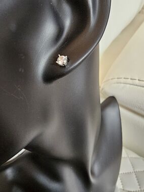 925 Silver Moissanite Stud Earrings